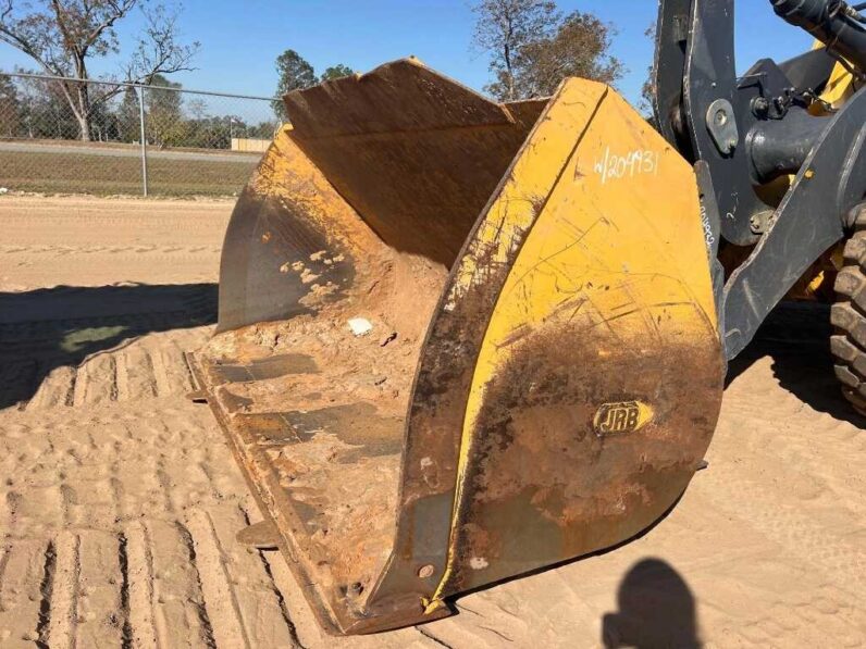 
								2019 John Deere 544L full									