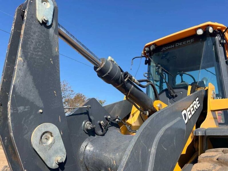 
								2019 John Deere 544L full									