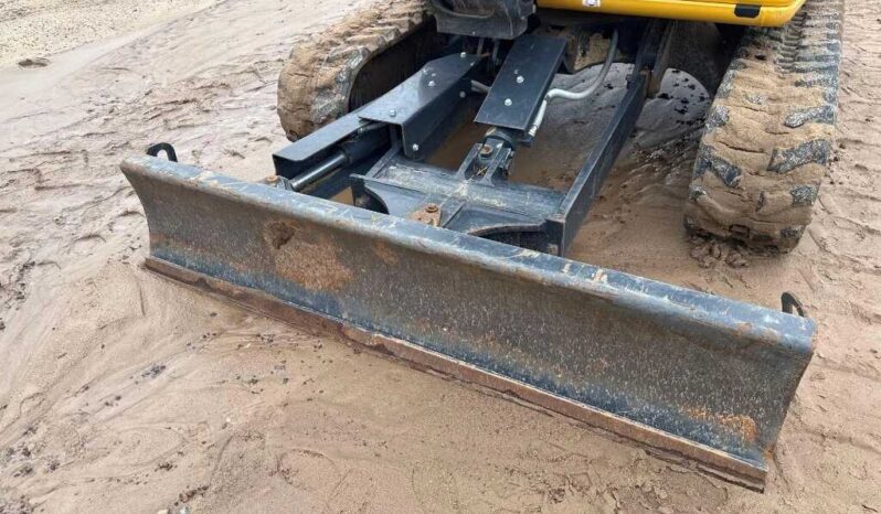 
								2020 John Deere 35G full									