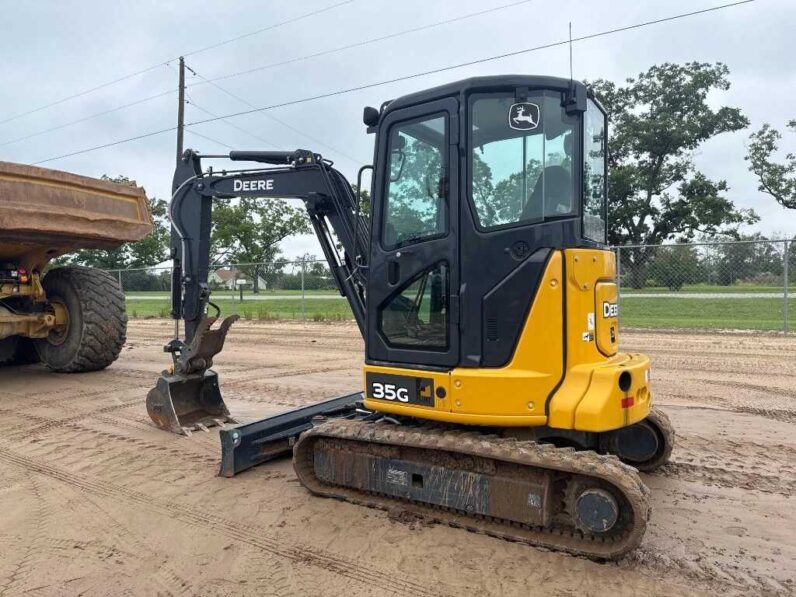 
								2020 John Deere 35G full									