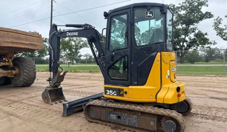 
								2020 John Deere 35G full									