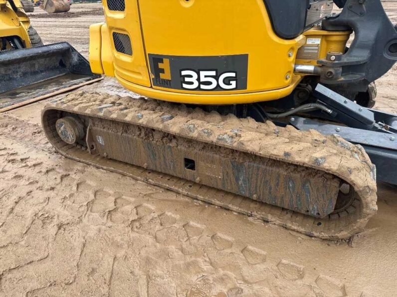 
								2020 John Deere 35G full									