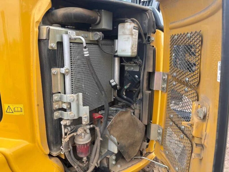 
								2020 John Deere 35G full									