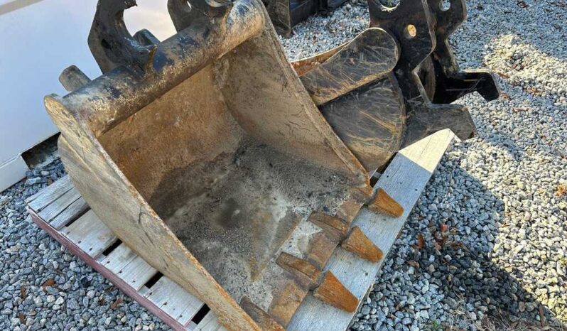 
								2020 John Deere 50G full									