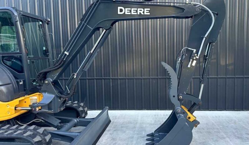 
								2020 John Deere 50G full									