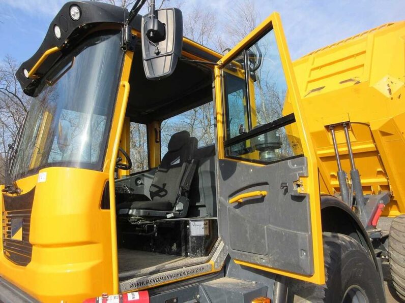 
								2021 Bergmann C815S full									