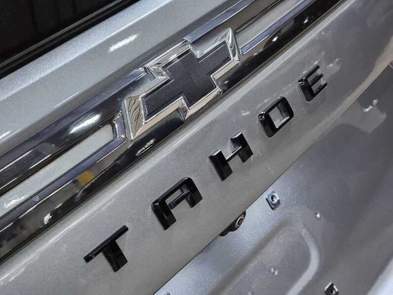 
								2021 Chevrolet Tahoe Z71 full									