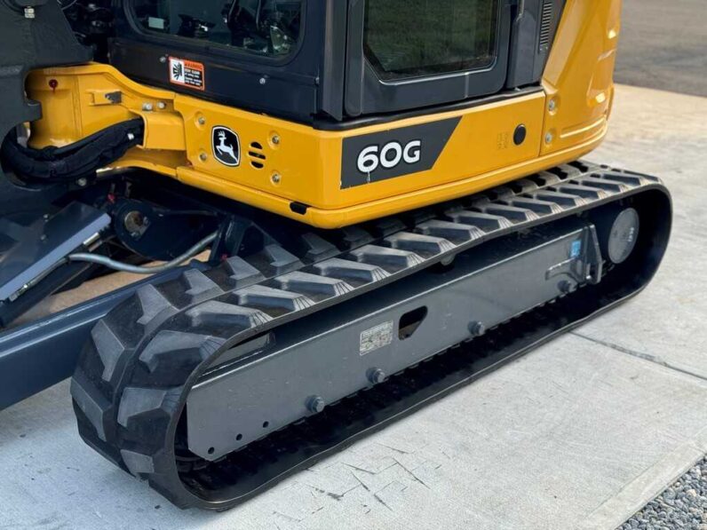 
								2021 John Deere 60G full									