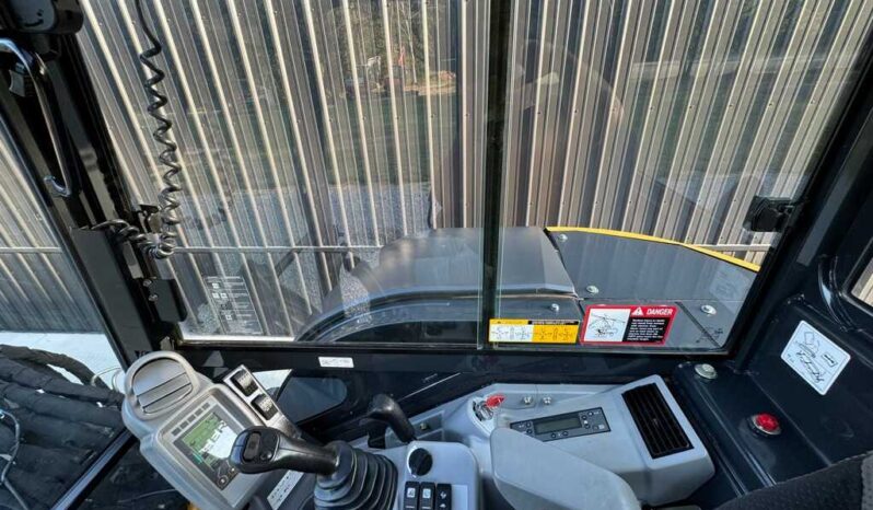 
								2021 John Deere 60G full									