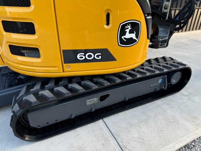 
								2021 John Deere 60G full									