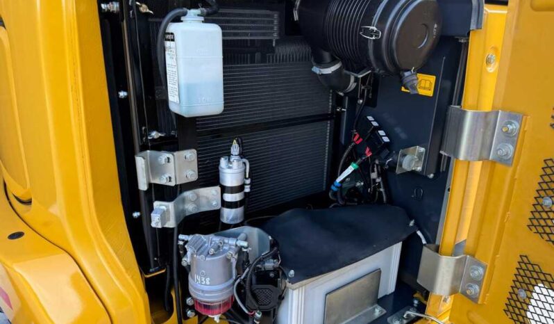 
								2021 John Deere 60G full									