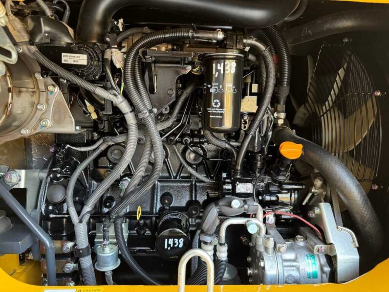 
								2021 John Deere 60G full									