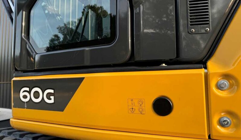 
								2021 John Deere 60G full									