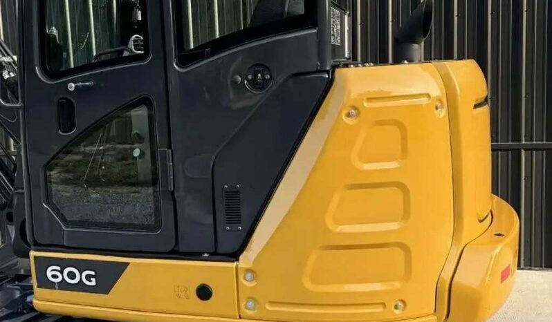 
								2021 John Deere 60G full									