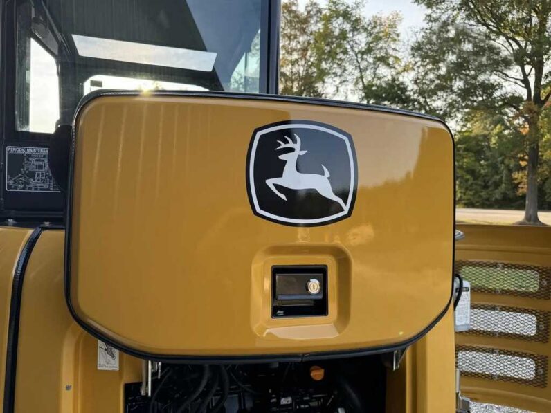 
								2021 John Deere 60G full									