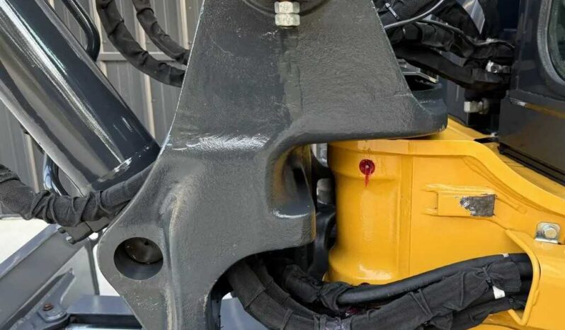 
								2021 John Deere 60G full									