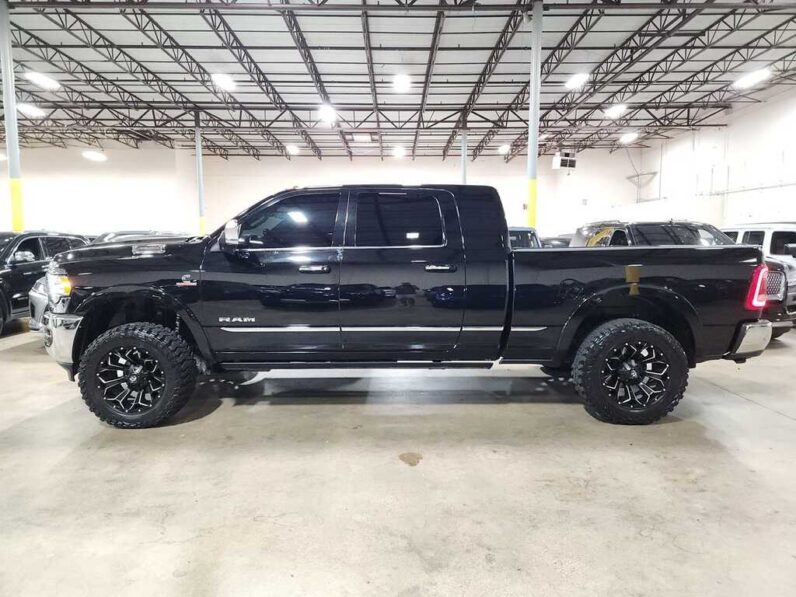 
								2021 Ram 3500 Limited full									