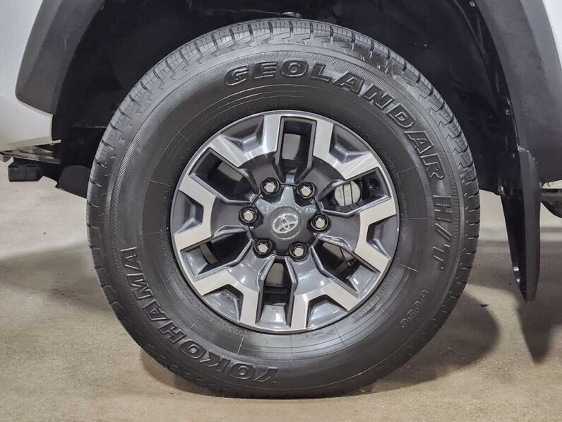 
								2021 Toyota Tacoma 4WD TRD Off Road full									