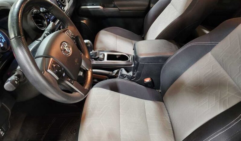 
								2021 Toyota Tacoma 4WD TRD Off Road full									