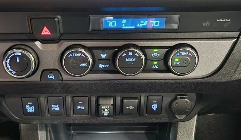 
								2021 Toyota Tacoma 4WD TRD Off Road full									