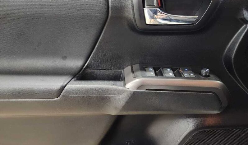 
								2021 Toyota Tacoma 4WD TRD Off Road full									