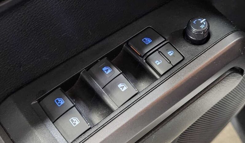 
								2021 Toyota Tacoma 4WD TRD Off Road full									