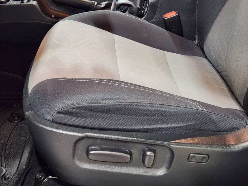 
								2021 Toyota Tacoma 4WD TRD Off Road full									