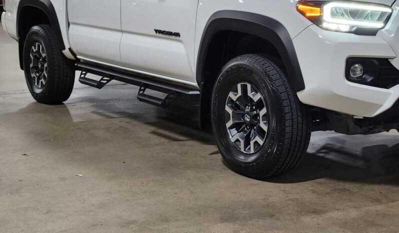 
								2021 Toyota Tacoma 4WD TRD Off Road full									