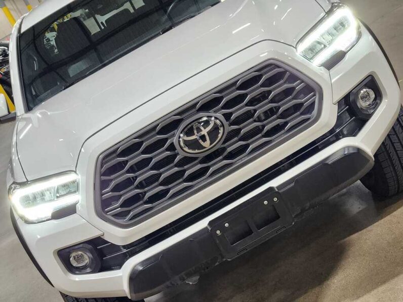 
								2021 Toyota Tacoma 4WD TRD Off Road full									