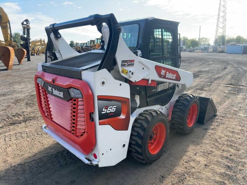 
								2022 Bobcat S66 full									