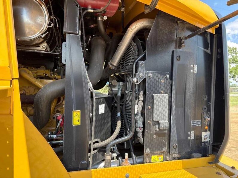 
								2022 Caterpillar 926M full									