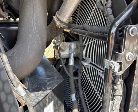 
								2022 Caterpillar 926M full									