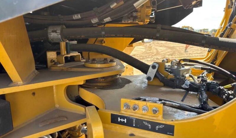 
								2022 Caterpillar 926M full									