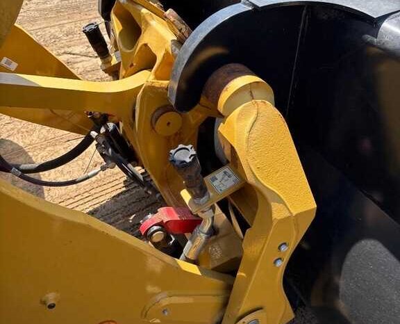 
								2022 Caterpillar 926M full									