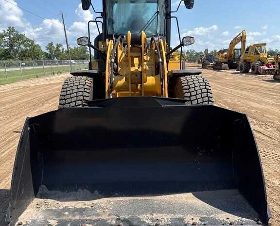 
								2022 Caterpillar 926M full									