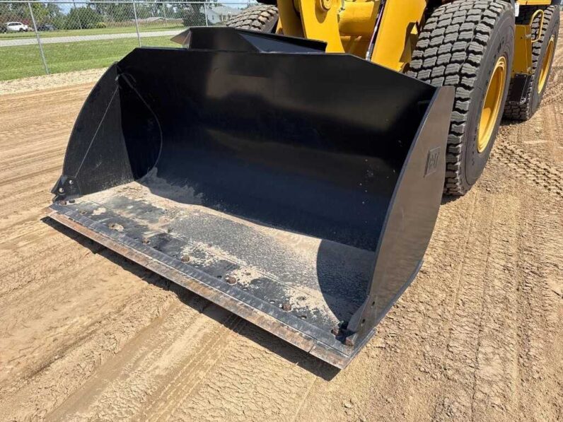 
								2022 Caterpillar 926M full									