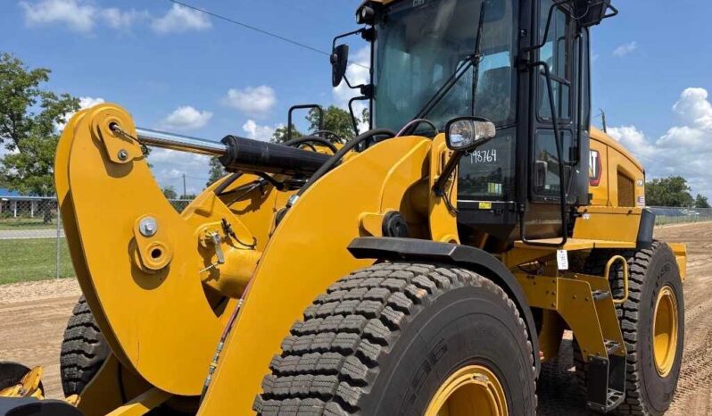 
								2022 Caterpillar 926M full									