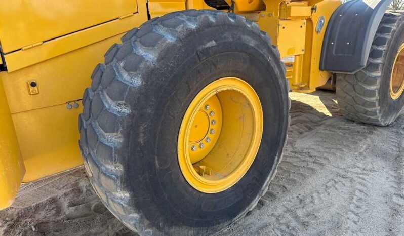 
								2022 John Deere 624 P-Tier full									