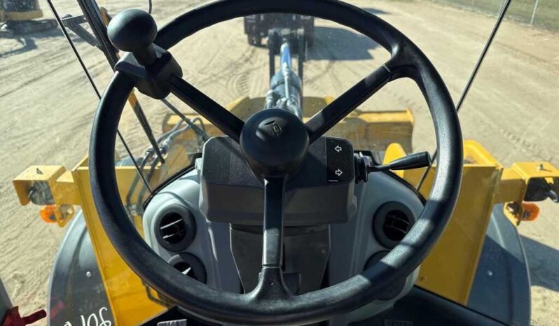 
								2022 John Deere 624 P-Tier full									