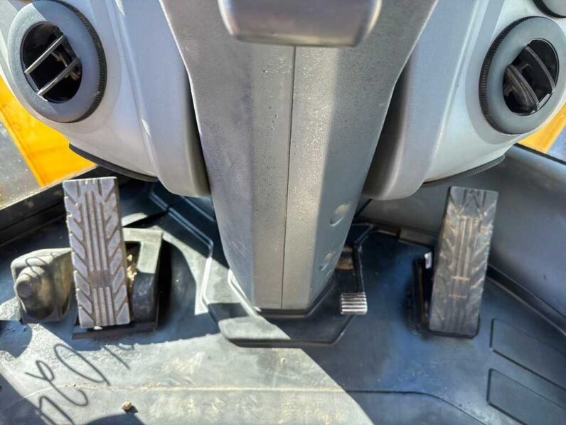 
								2022 John Deere 624 P-Tier full									