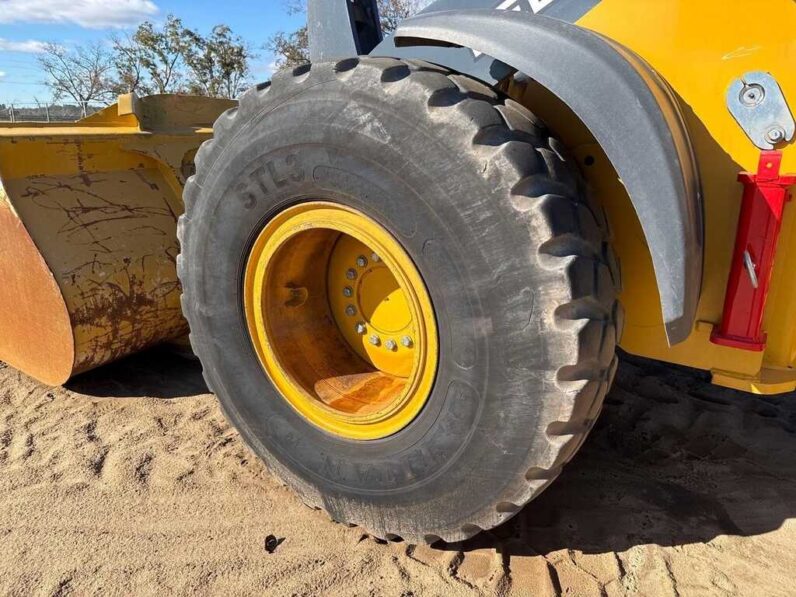 
								2022 John Deere 624 P-Tier full									