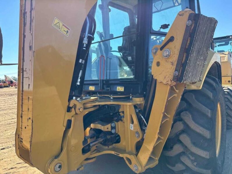
								2023 Caterpillar 420 full									