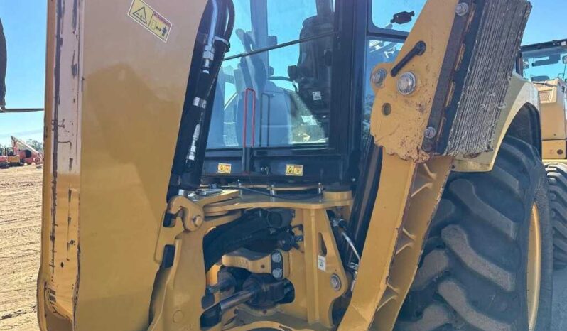 
								2023 Caterpillar 420 full									