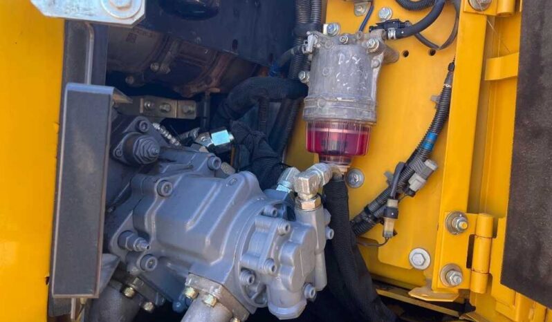 
								2020 John Deere 85G full									