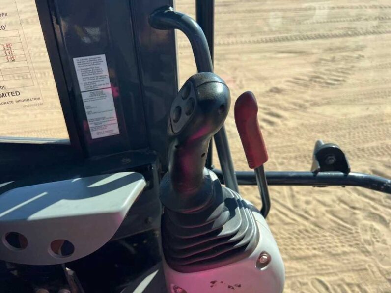 
								2020 John Deere 85G full									