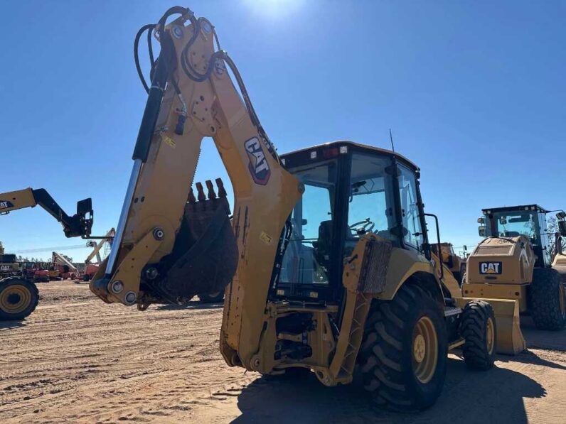 
								2023 Caterpillar 420 full									