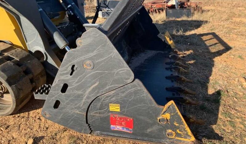 
								2023 John Deere 333G full									