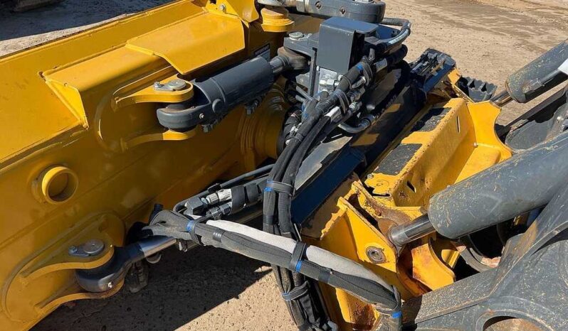 
								2023 John Deere 333G full									