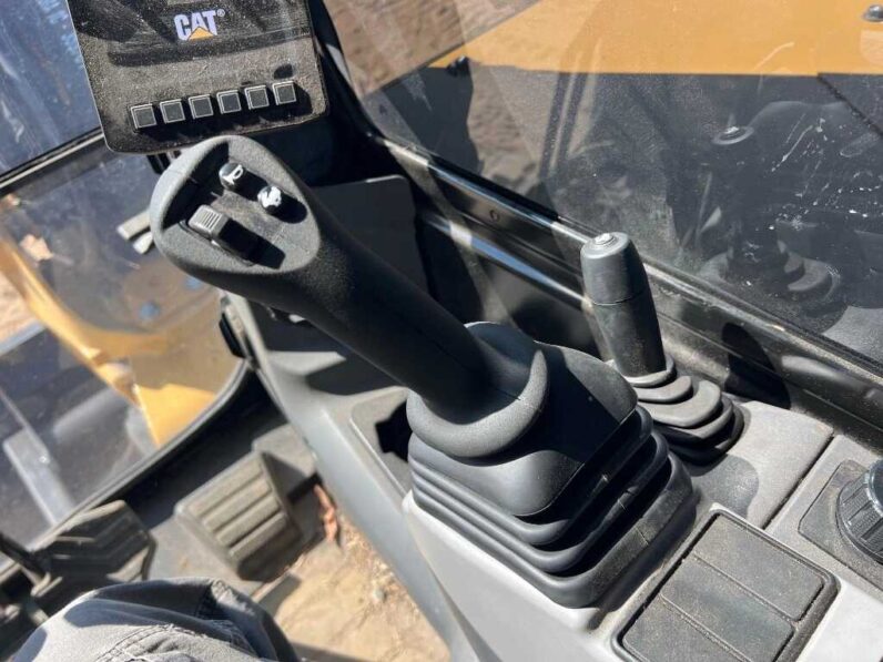 
								2024 Caterpillar 305 CR full									