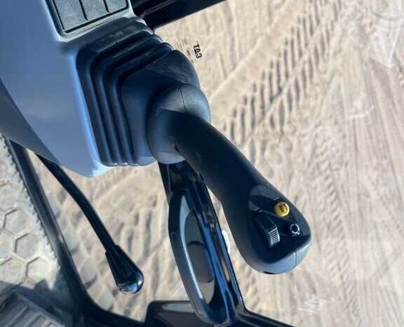 
								2024 Caterpillar 305 CR full									